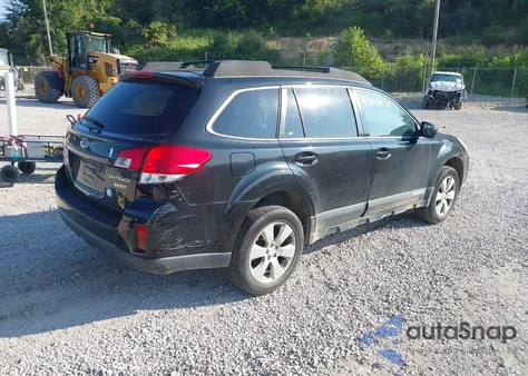 2011 Subaru Outback 2.5I Premium z USA, uszkodzony, nr VIN 4S4BRBCC3B3434815